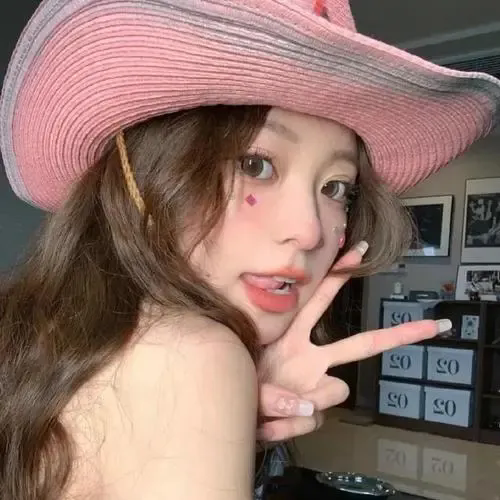 伤痕累累的圣女的复仇